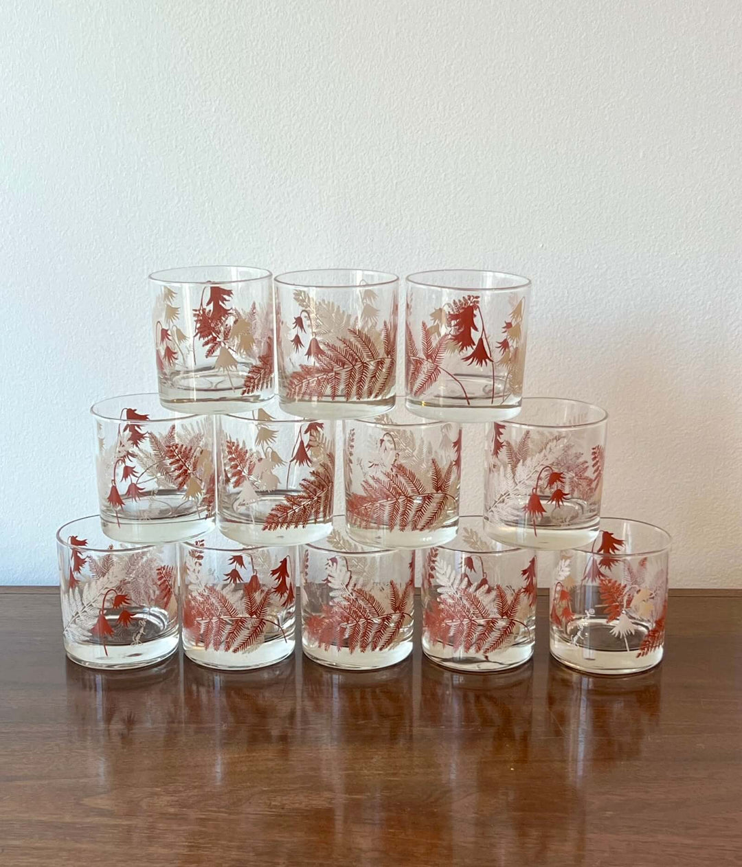 Set of Georges Briard glass tumblers with fern designs  in blush tones